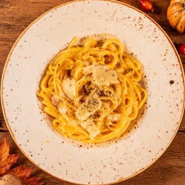 Oktober-Special im Steakhaus: Linguine in cremiger Kürbissauce