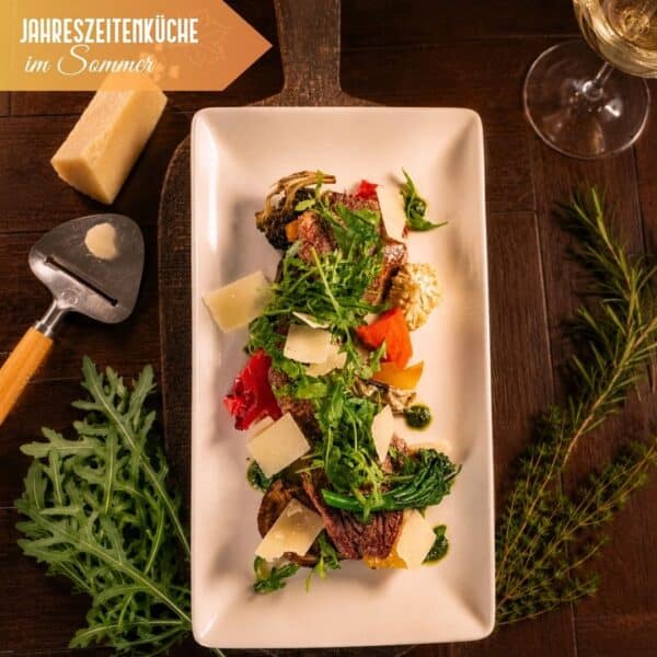 Jahreszeitenküche Sommer im Zündwerk Living Room - Tagliata Di Bistecca