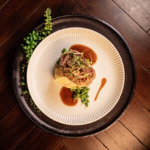 Zündwerk Living Room - Kalbsbutterschnitzel - Kulinarisch genießen